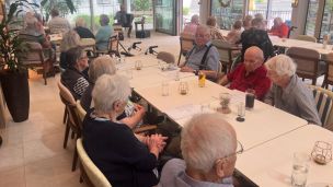 Volksmusik mit Herz im Café Dorfplatz